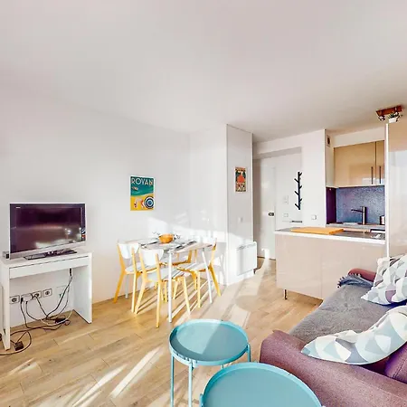 2 Bedroom Amazing In Appartamento *