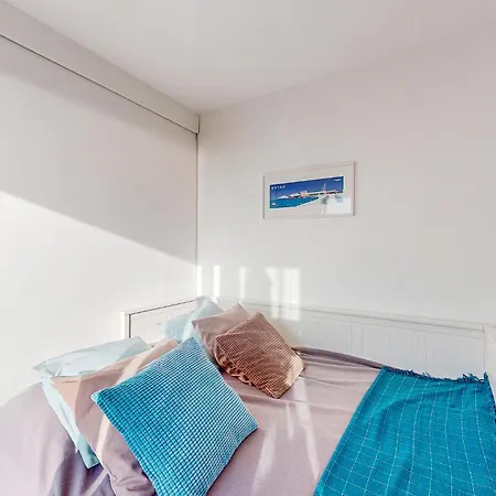 2 Bedroom Amazing In * Royan